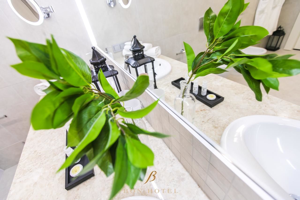 Отель Bon Hotel Днепр
