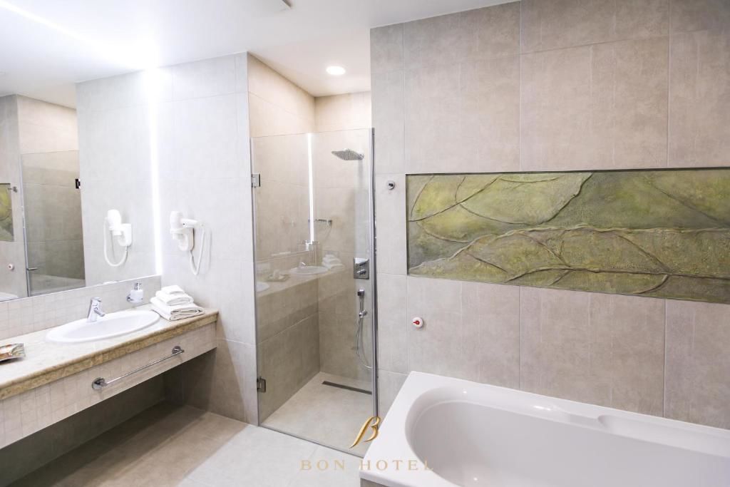 Отель Bon Hotel Днепр